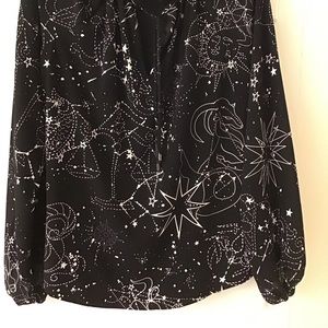 WhiteHouseBlackMarket Size M